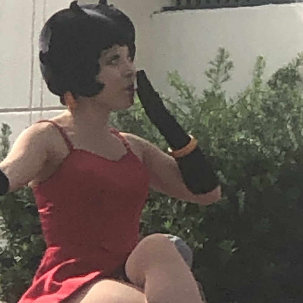 Meet your Posher, Nnatalie